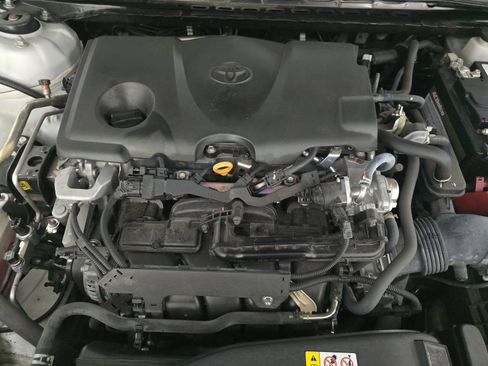 Used 2023 Toyota Camry SE FWD image 16