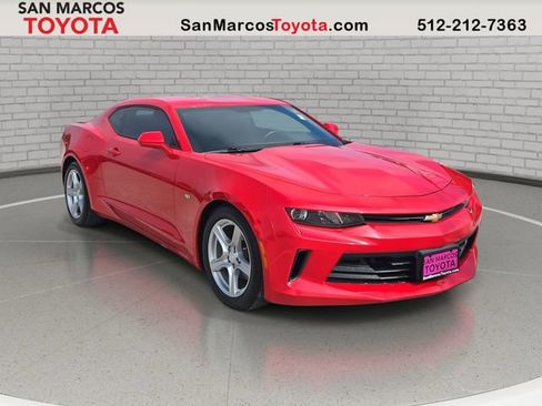 Used 2017 Chevrolet Camaro LT image 3