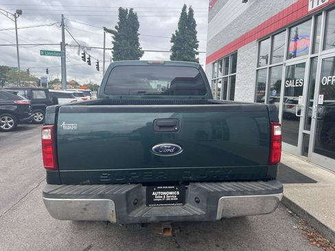 Used 2010 Ford F250 Harley-Davidson AWD/4WD image 6