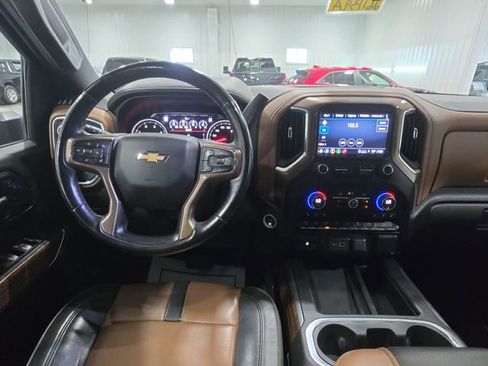 Used 2023 Chevrolet Silverado 3500 High Country w/ Z71 Off-Road Package AWD/4WD image 10
