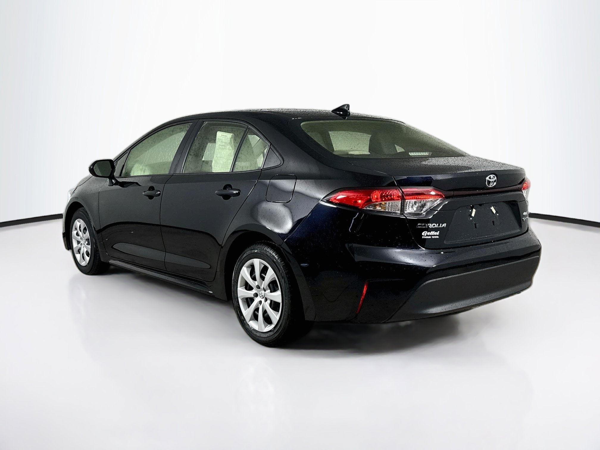 Used 2026 Toyota Corolla LE FWD image 28