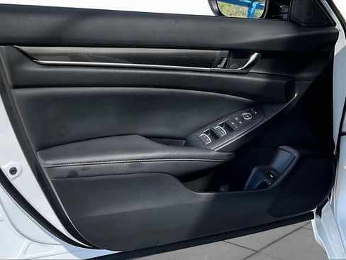 Certified 2022 Honda Accord Sport image 22
