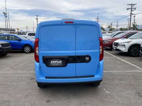 Used 2022 RAM ProMaster City Tradesman FWD image 9