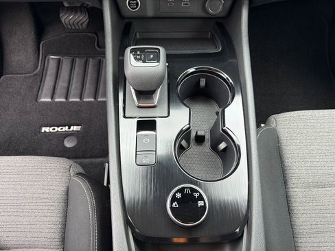 Certified 2023 Nissan Rogue SV image 20