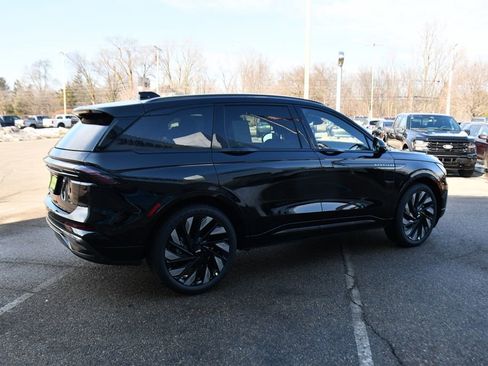 New 2026 Lincoln Nautilus Reserve w/ Jet Appearance Package image 7