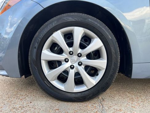 Used 2024 Toyota Corolla LE FWD image 23