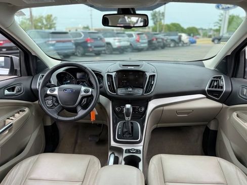 Used 2013 Ford Escape SEL AWD/4WD image 2
