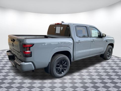 Used 2026 Nissan Frontier SV w/ SV Convenience Package AWD/4WD image 3