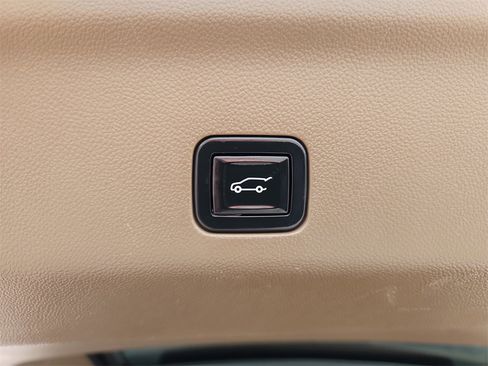 Used 2022 GMC Yukon XL Denali w/ Max Trailering Package image 36