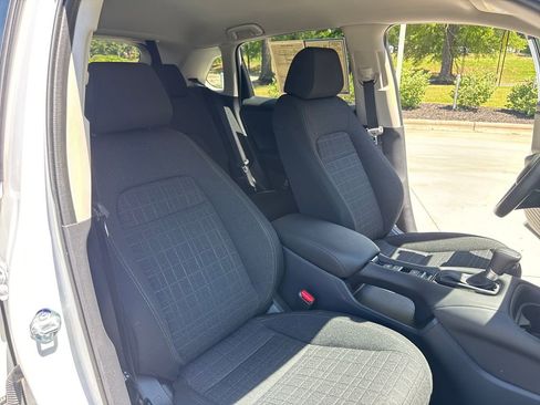 Certified 2026 Honda HR-V LX image 35