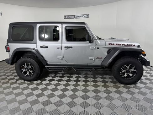 Used 2018 Jeep Wrangler Unlimited Rubicon w/ Cold Weather Group image 7