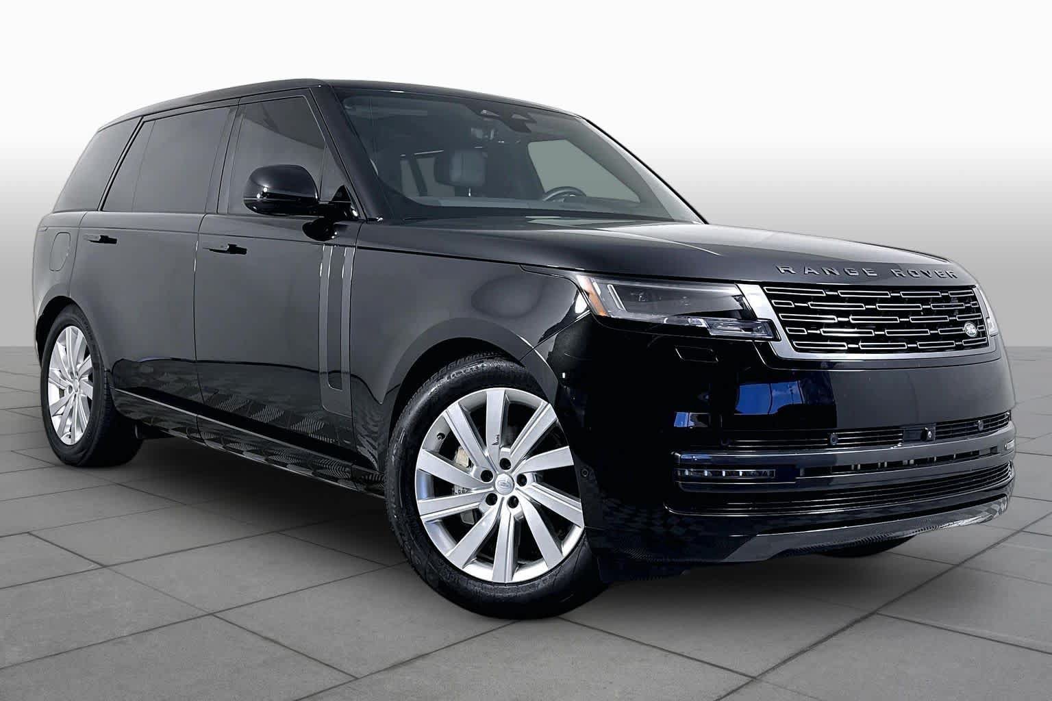 Used 2025 Land Rover Range Rover Long Wheelbase SE AWD/4WD image 2