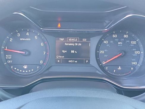 Used 2023 Chevrolet TrailBlazer LT FWD image 10