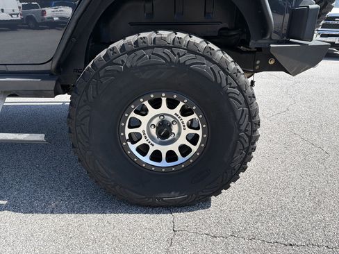 Used 2018 Jeep Wrangler Unlimited Sport S AWD/4WD image 23