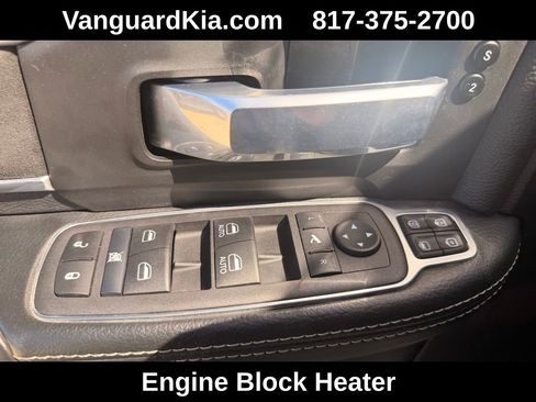 Used 2024 RAM 2500 Laramie image 19