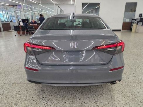 Used 2025 Honda Civic Sport image 5