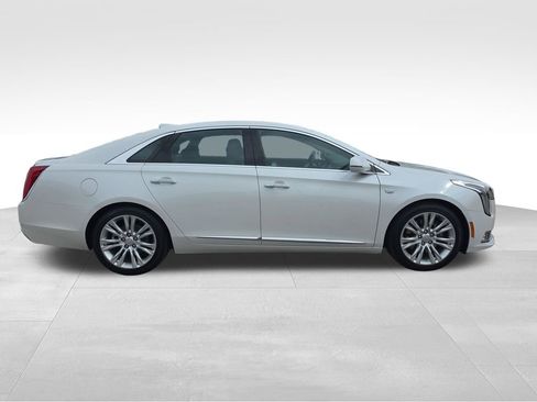 Used 2019 Cadillac XTS Luxury w/ Driver Awareness Package AWD/4WD image 6