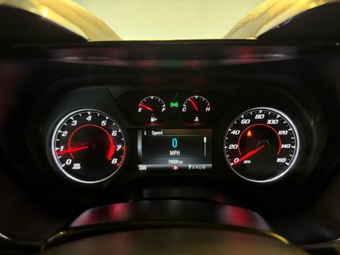 Used 2018 Chevrolet Camaro LT w/ RS Package image 13