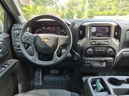 New 2026 Chevrolet Silverado 1500 W/T w/ WT Value Package AWD/4WD image 28