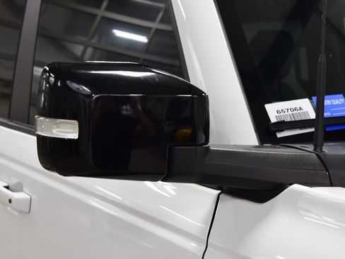 Used 2021 Ford Bronco Wildtrak image 17