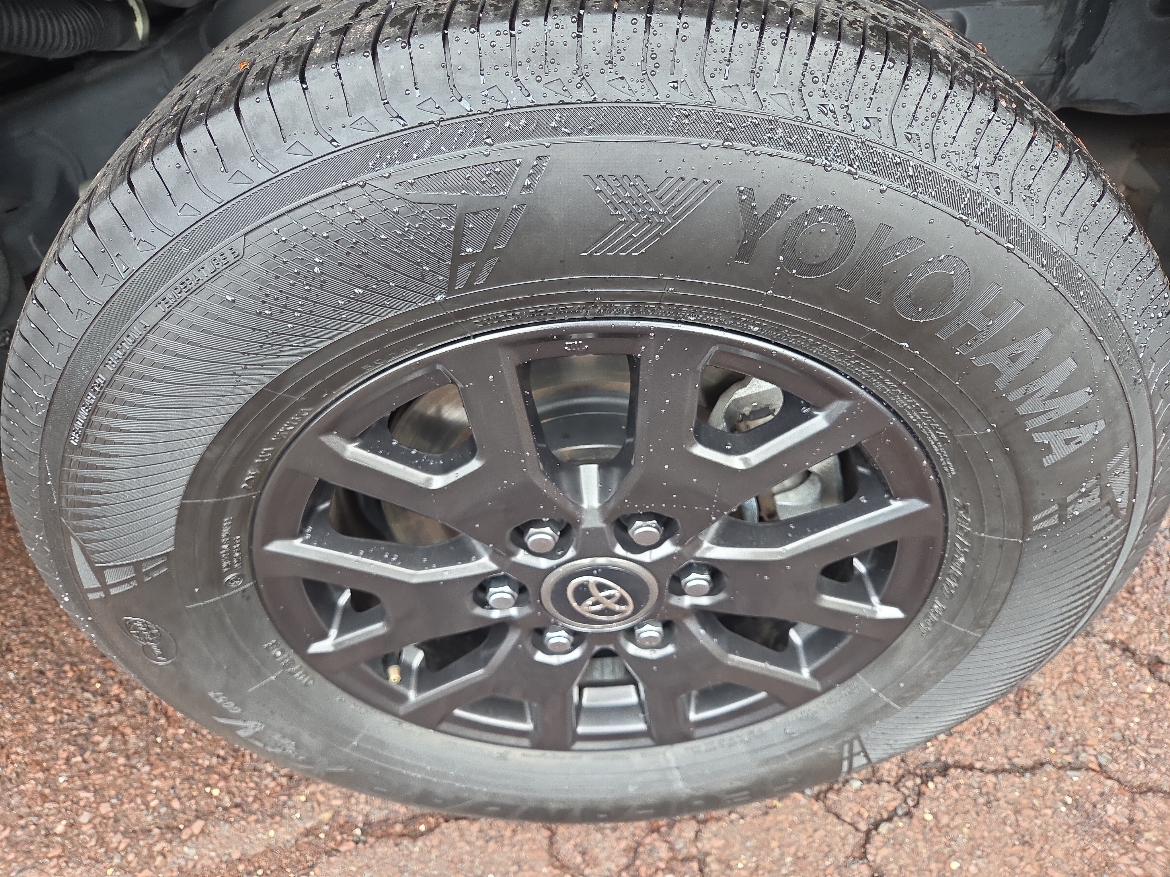 Certified 2025 Toyota 4Runner SR5 AWD/4WD image 11