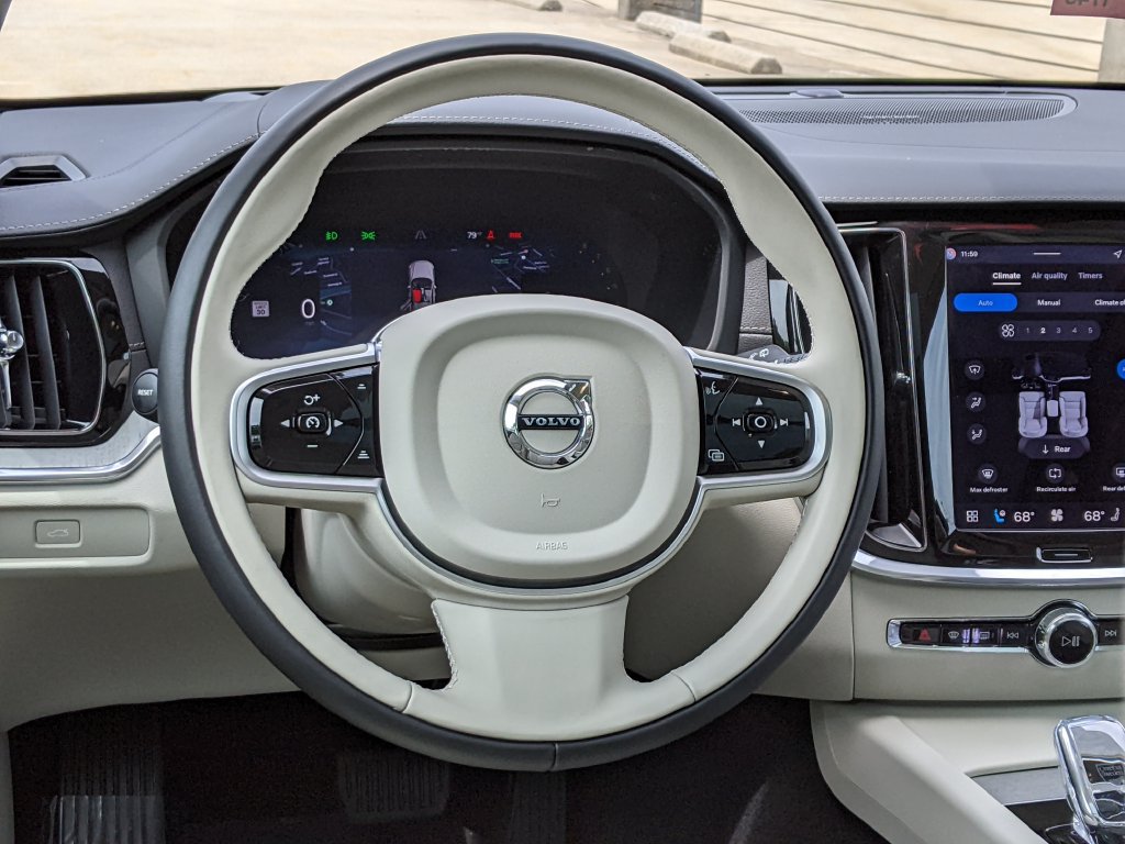 Certified 2026 Volvo V60 B5 Cross Country Ultra w/ Protection Package Premier AWD/4WD image 18