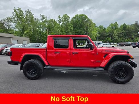 Used 2021 Jeep Gladiator Rubicon w/ Trailer Tow Package AWD/4WD image 10