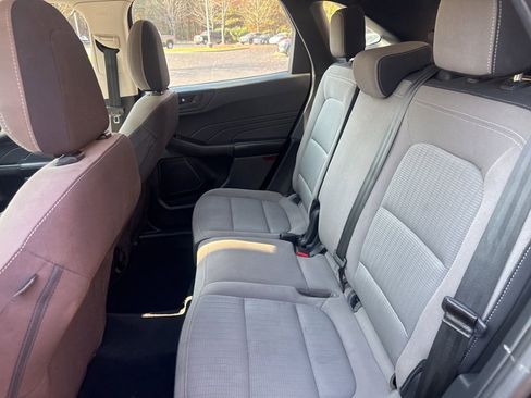 Used 2021 Ford Escape S image 10