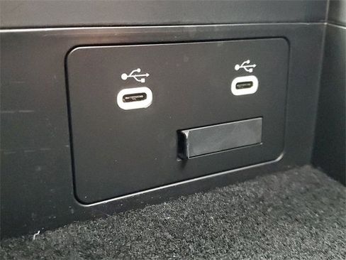 Certified 2024 MAZDA CX-90 Plug-In Hybrid w/ Preferred image 30