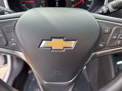 Used 2024 Chevrolet Malibu LT image 18