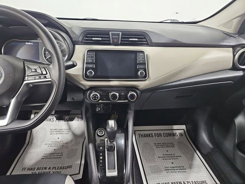Used 2020 Nissan Versa SV image 18