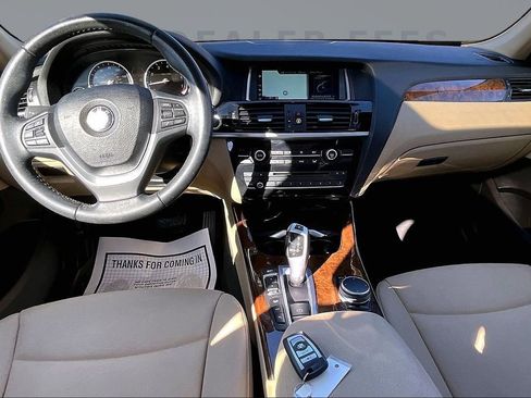 Used 2017 BMW X3 xDrive28i image 7