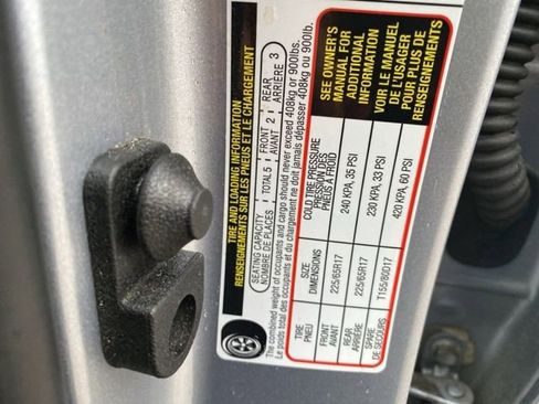 Used 2021 Subaru Outback Premium image 33