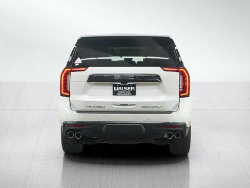 Used 2024 GMC Yukon Denali Ultimate AWD/4WD image 5