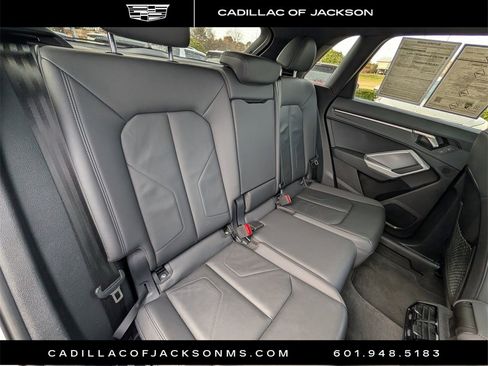 Used 2024 Audi Q3 2.0T Premium image 25