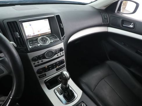 Used 2009 INFINITI G37 x Sedan w/ Premium Pkg AWD/4WD image 27