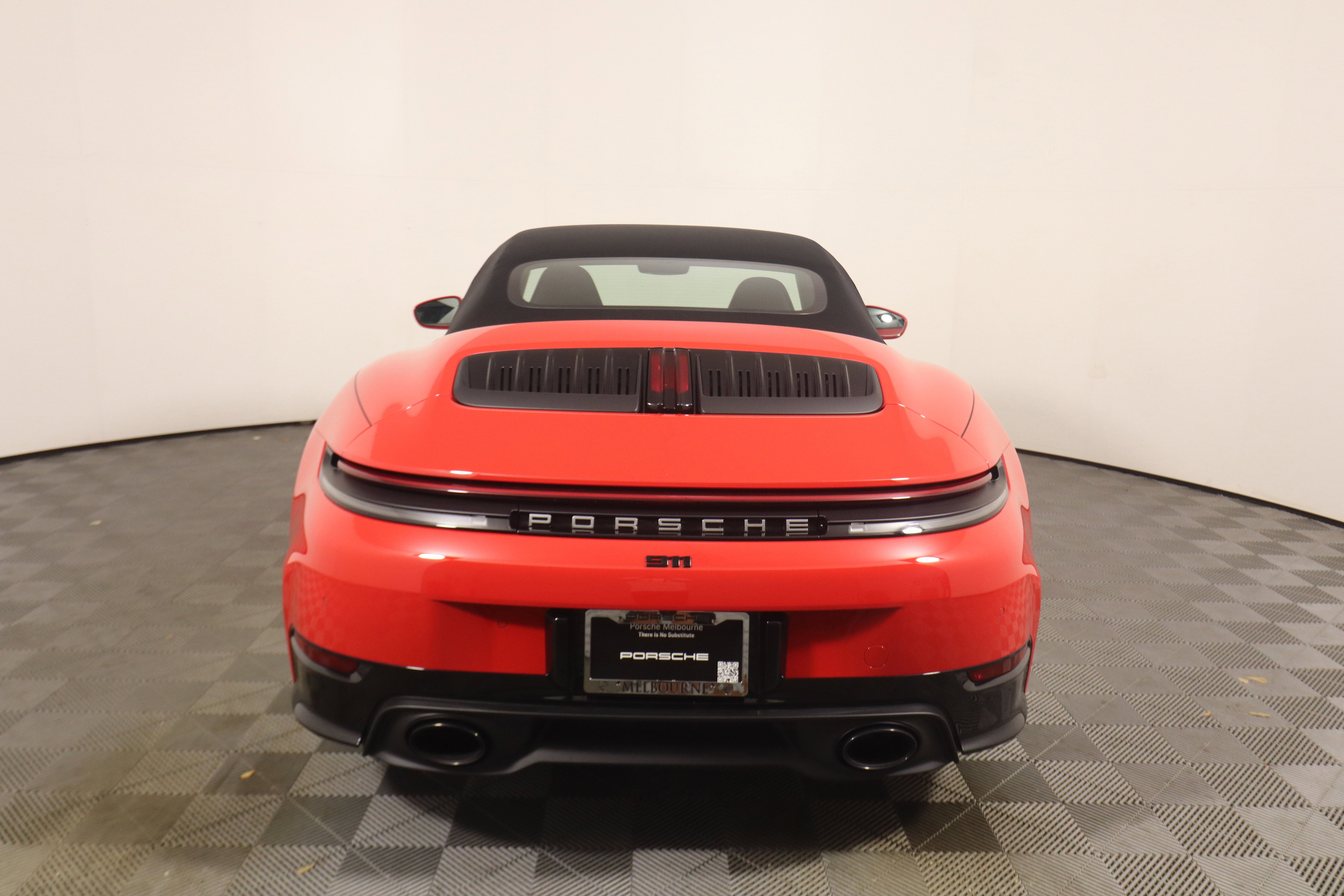 Certified 2026 Porsche 911 Carrera RWD image 6