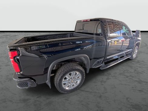 Used 2024 Chevrolet Silverado 2500 High Country w/ High Country Premium Package AWD/4WD image 14