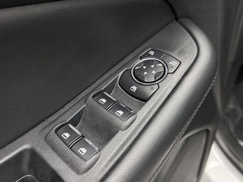 Used 2024 Ford Edge SEL AWD/4WD image 11