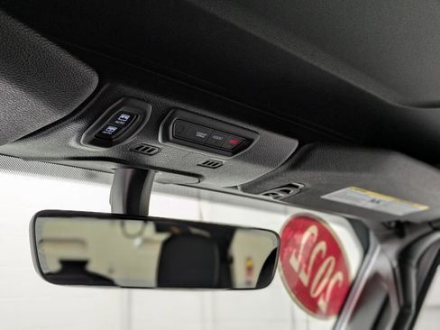 Used 2022 Jeep Wrangler Unlimited Sahara w/ Cold Weather Group image 31