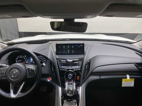 Certified 2025 Acura RDX SH-AWD w/ Advance Package image 10