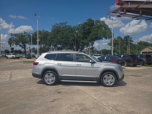 Used 2019 Volkswagen Atlas SE FWD image 1