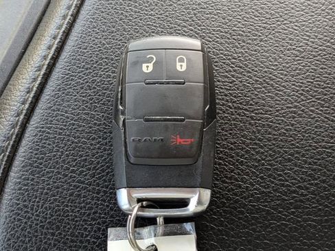 Used 2024 RAM 2500 Big Horn image 31