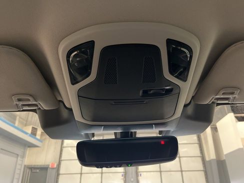 Certified 2025 Subaru Legacy image 26