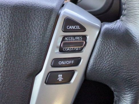 Certified 2022 Nissan Titan SV w/ SV Convenience Package AWD/4WD image 27
