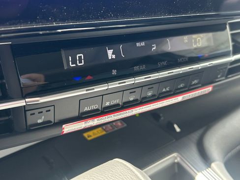 New 2026 Toyota Sienna XLE FWD image 13