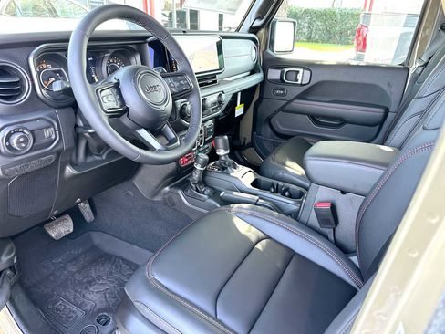 New 2026 Jeep Gladiator Rubicon image 18