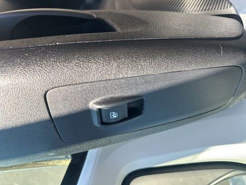 Used 2016 RAM ProMaster 2500 w/ Mopar Trailer Tow Group FWD image 18