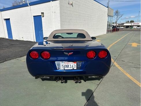Used 2006 Chevrolet Corvette Convertible w/ Preferred Equipment Group image 9