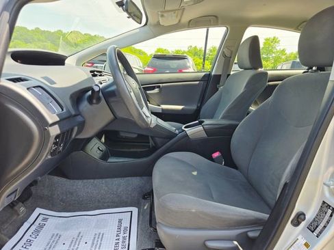 Used 2013 Toyota Prius Three FWD image 15